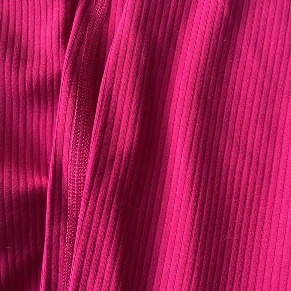 Lululemon align ribbed HR pant 28” - Picture 5 of 5